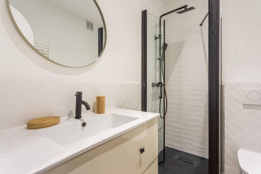 Appartement Rue Gambetta, Plage A 2 Min Saint-Jean-de-Luz Bagian luar foto